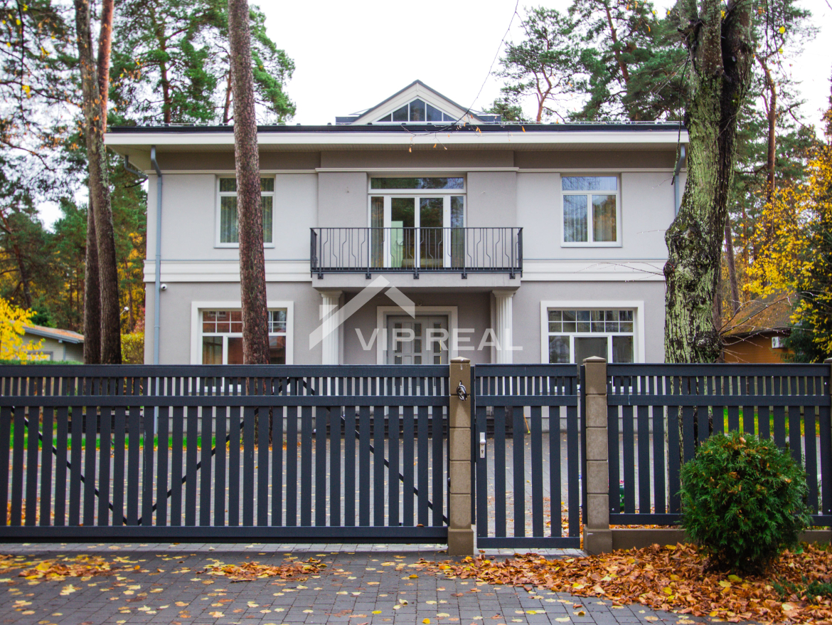 Jauna māja Bulduros.