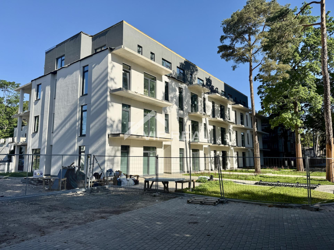 The "SUN SAIL" project is located next to Jomas Street.